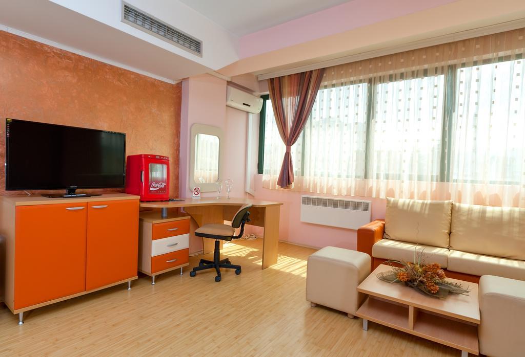 Green Center Gili Gostivar Kültér fotó